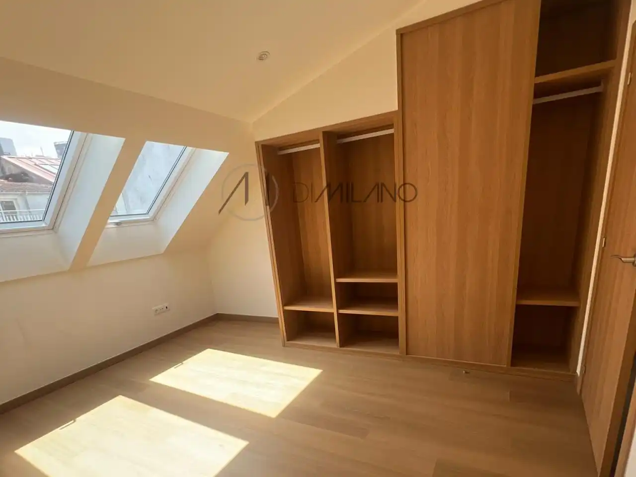 Bedroom of Duplexes for rent in Vigo   with Heating