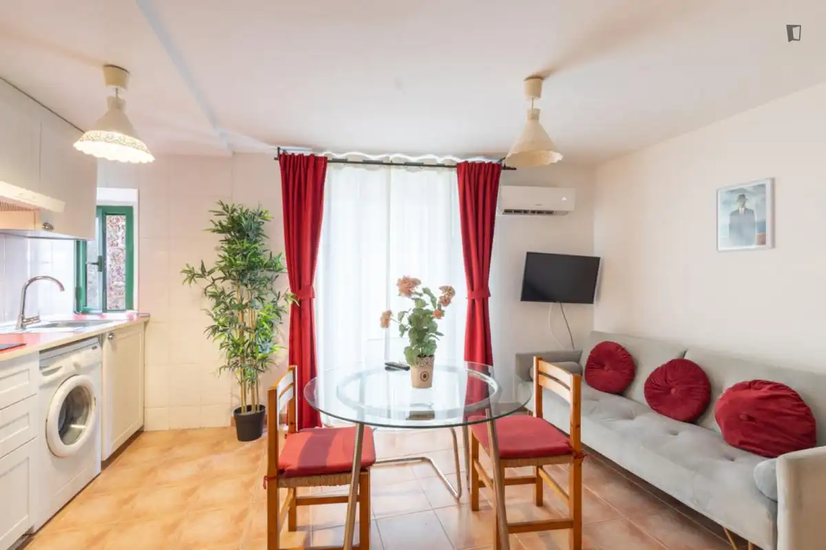 Estudio de alquiler en El Raval