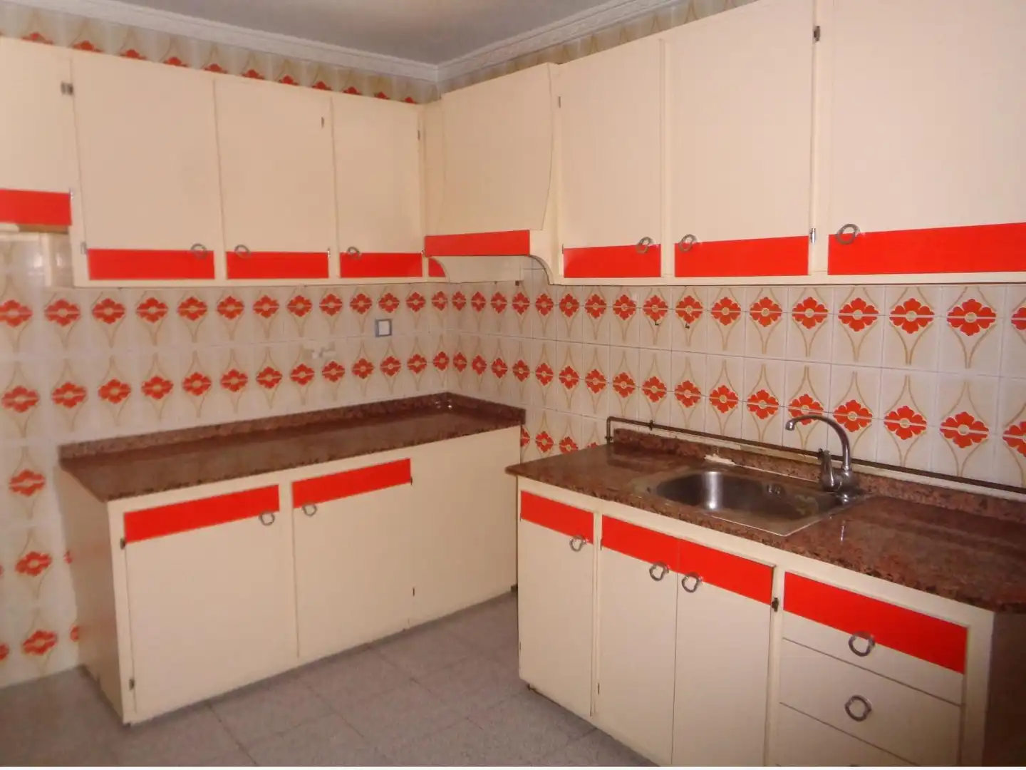 Kitchen of Flat for sale in Elda