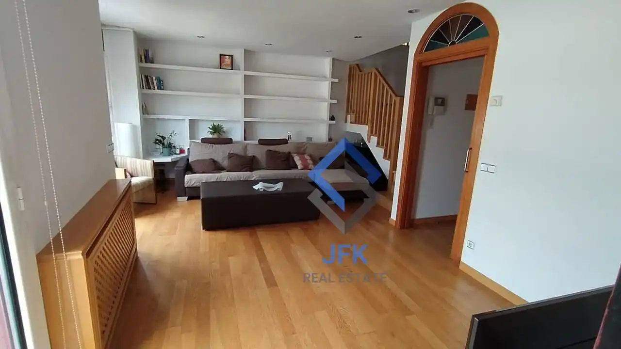 Sala de estar de Dúplex en venta en La Seu d'Urgell