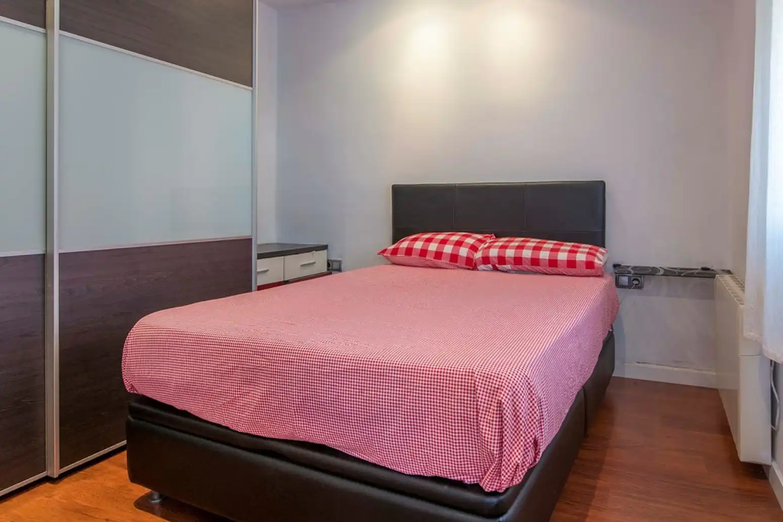 Habitación de Piso en venta en Cornellà de Llobregat