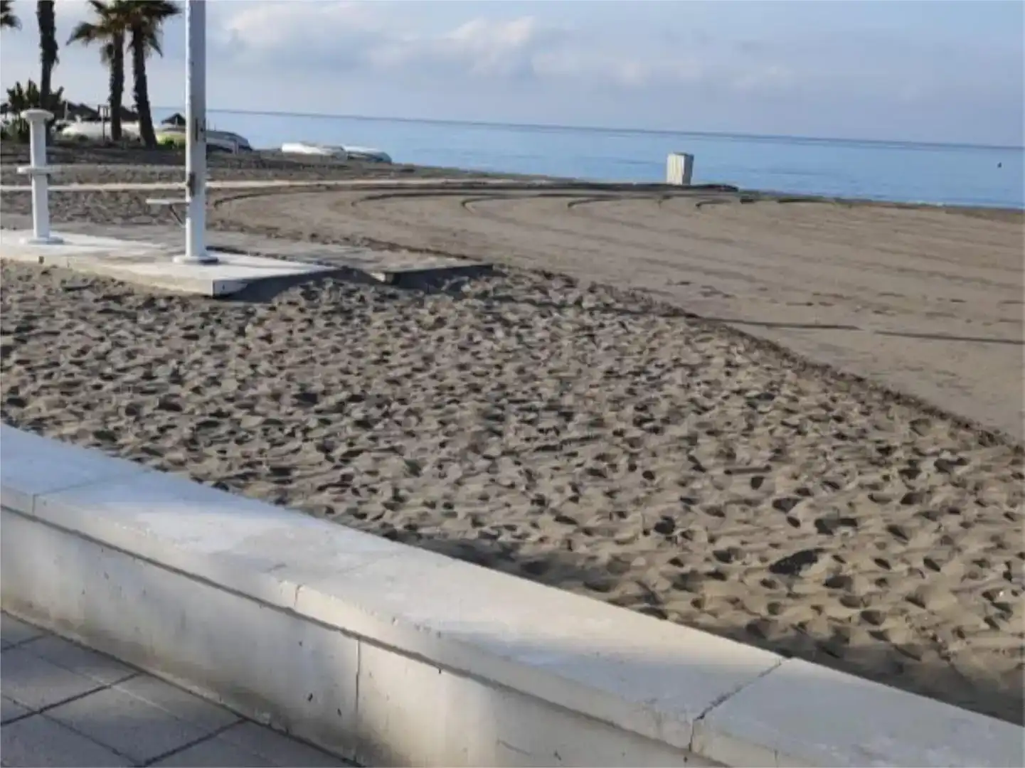 Parking of Flat for rent in Torrox  with Air Conditioner, Furnished and Balcony