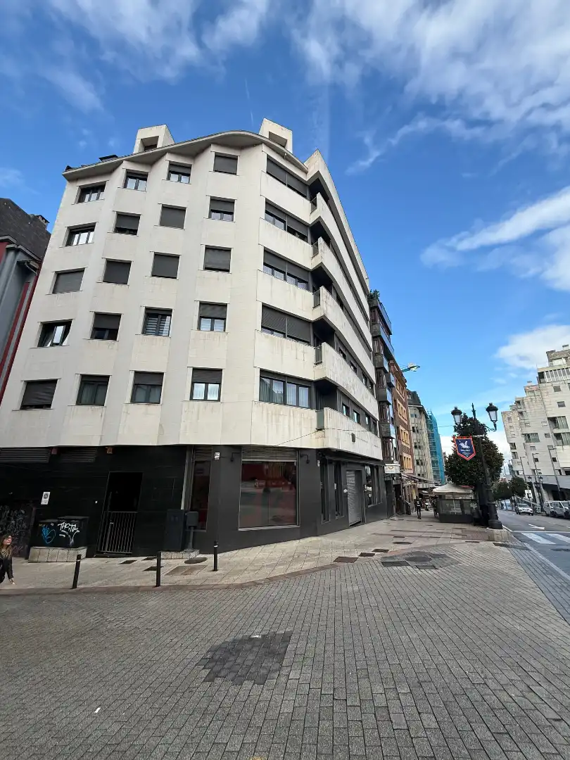 Wohnung mit Aufzug zum Verkauf in Calle Gascona 10