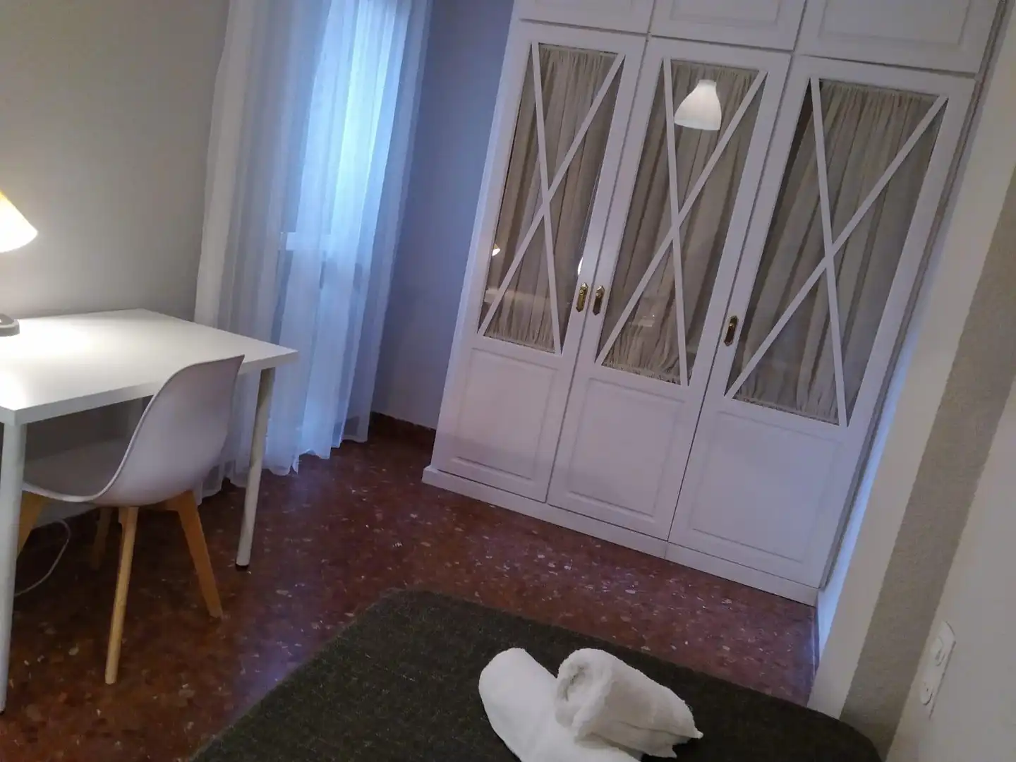 Habitación de Piso de alquiler en Córdoba con Aire acondicionado y Balcón
