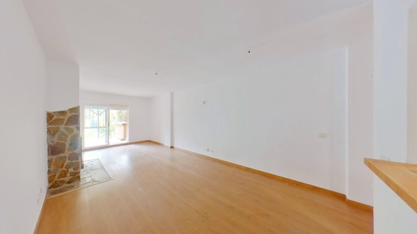 Living room of Flat for sale in Mijas  with Private garden and Terrace