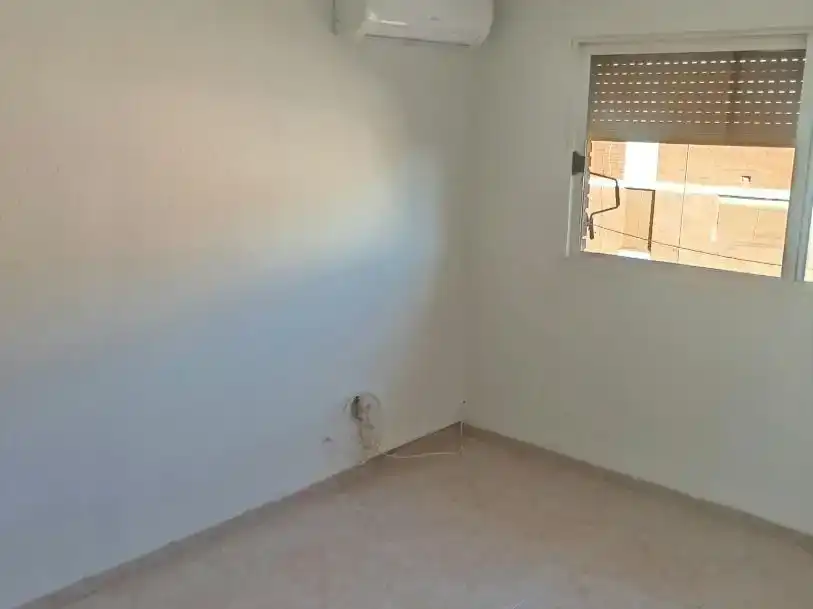 Schlafzimmer von Wohnung zur Miete in Valdepeñas mit Klimaanlage