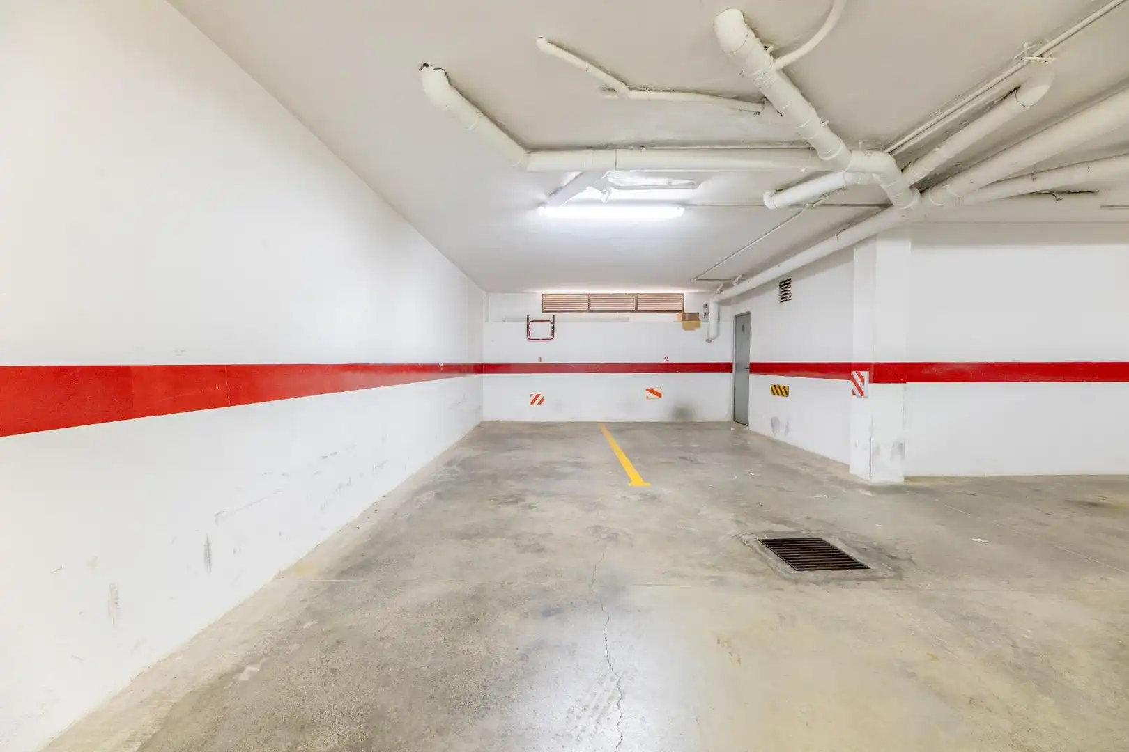 Parking of Flat for sale in L'Alcúdia de Crespins  with Air Conditioner