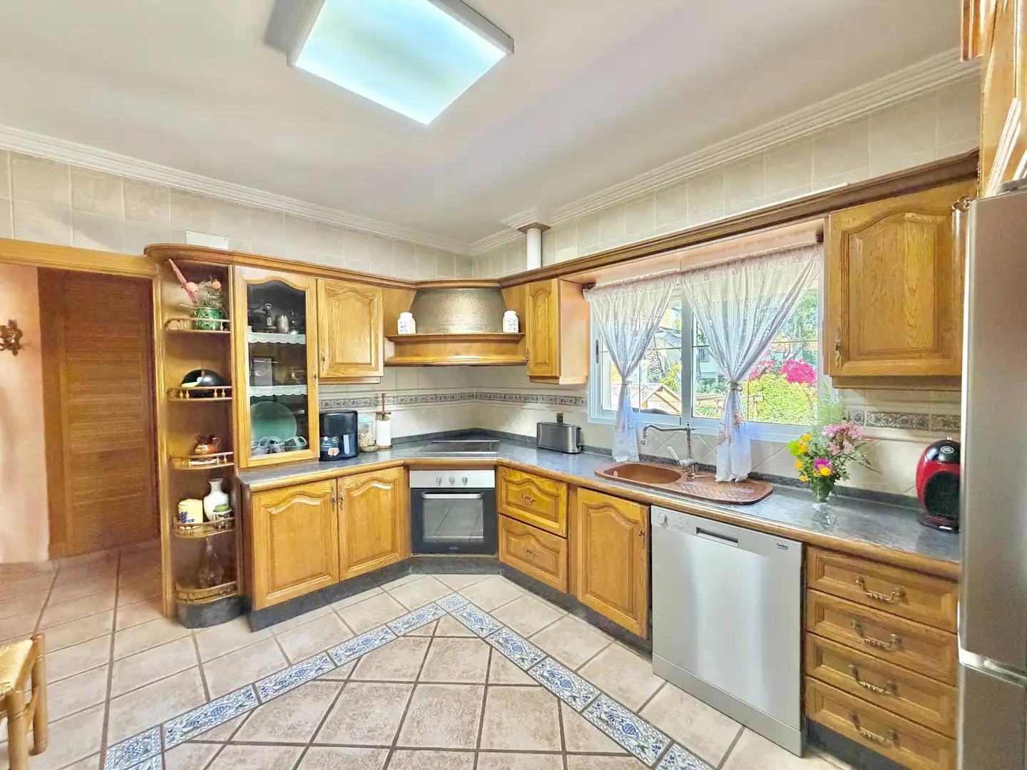 Kitchen of Houses for sale in San Vicente del Raspeig / Sant Vicent del Raspeig  with Heating, Terrace and Storage room
