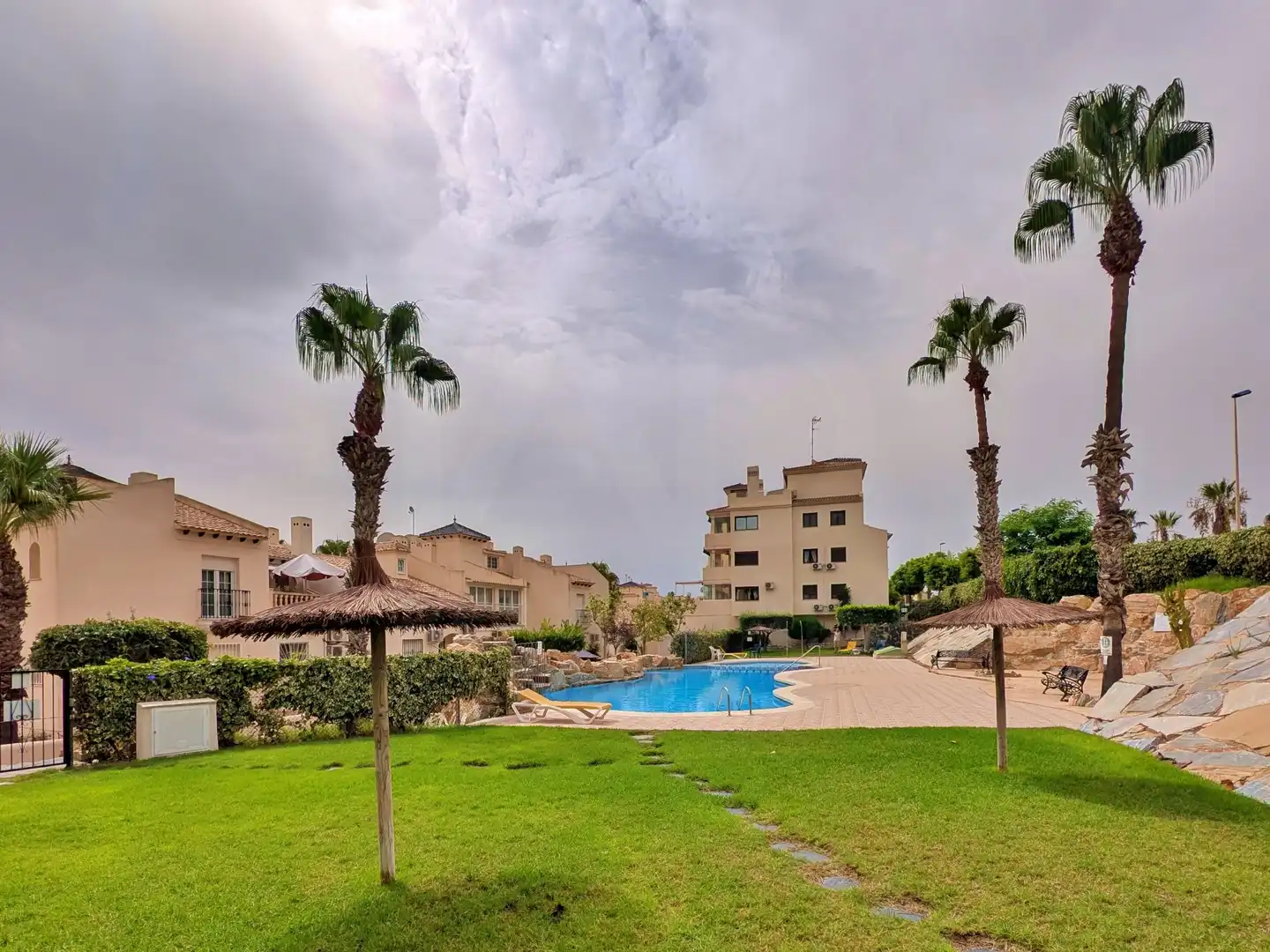 Piscina de Casa o chalet en venta en Orihuela con Aire acondicionado, Terraza y Piscina