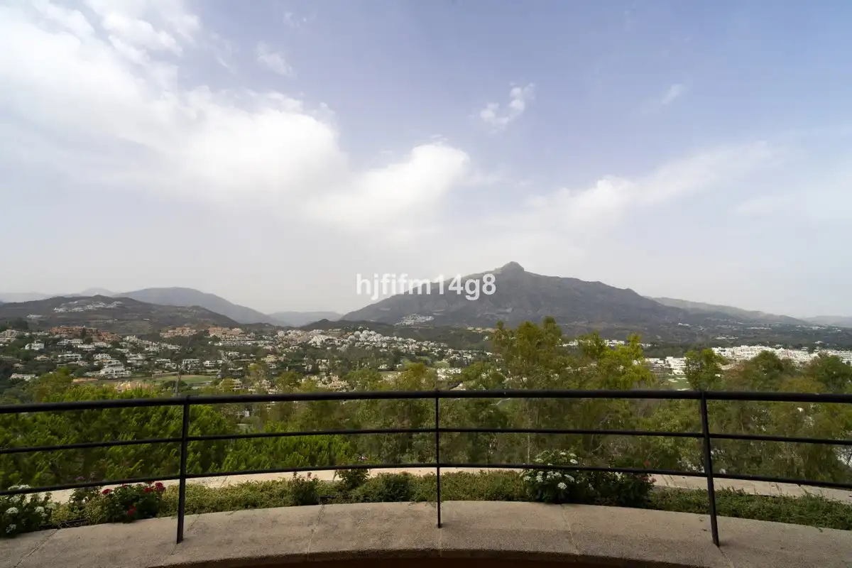 Penthouse mit Aufzug zum Verkauf in Nueva Andalucía, imagen 25