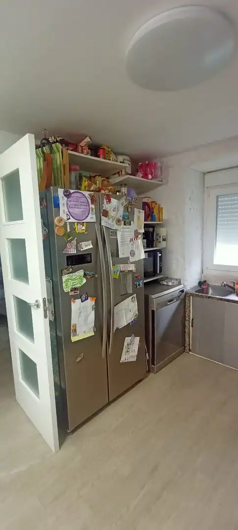 Cocina de Casa adosada en venta en Bergondo con Calefacción, Jardín privado y Trastero