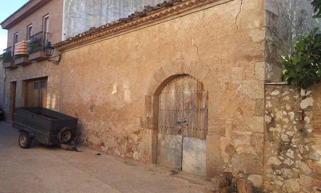 Edificio en Venta en Carrer de les Eres en Ulldemolins