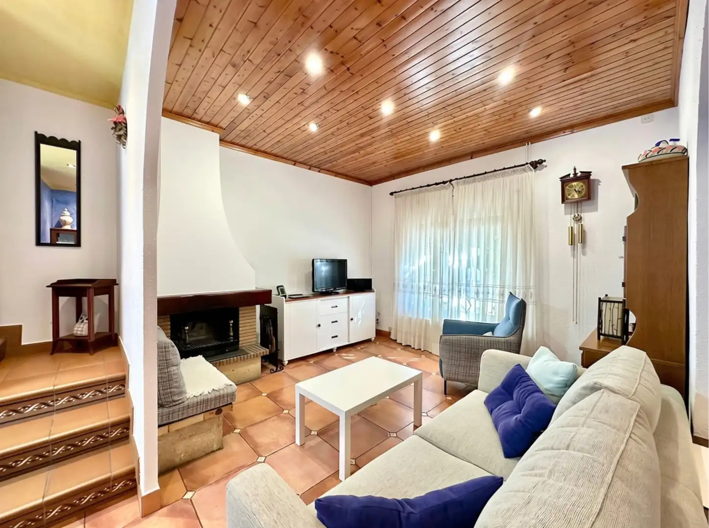 Casa con terraza en venta en Torelló, imagen 7