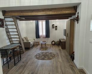 Sala d'estar de Loft de lloguer en Tomares amb Aire condicionat, Calefacció i Moblat