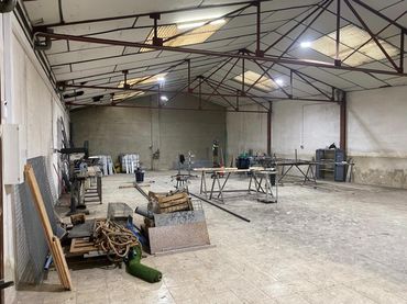 Nave industrial in vendita a Hostal