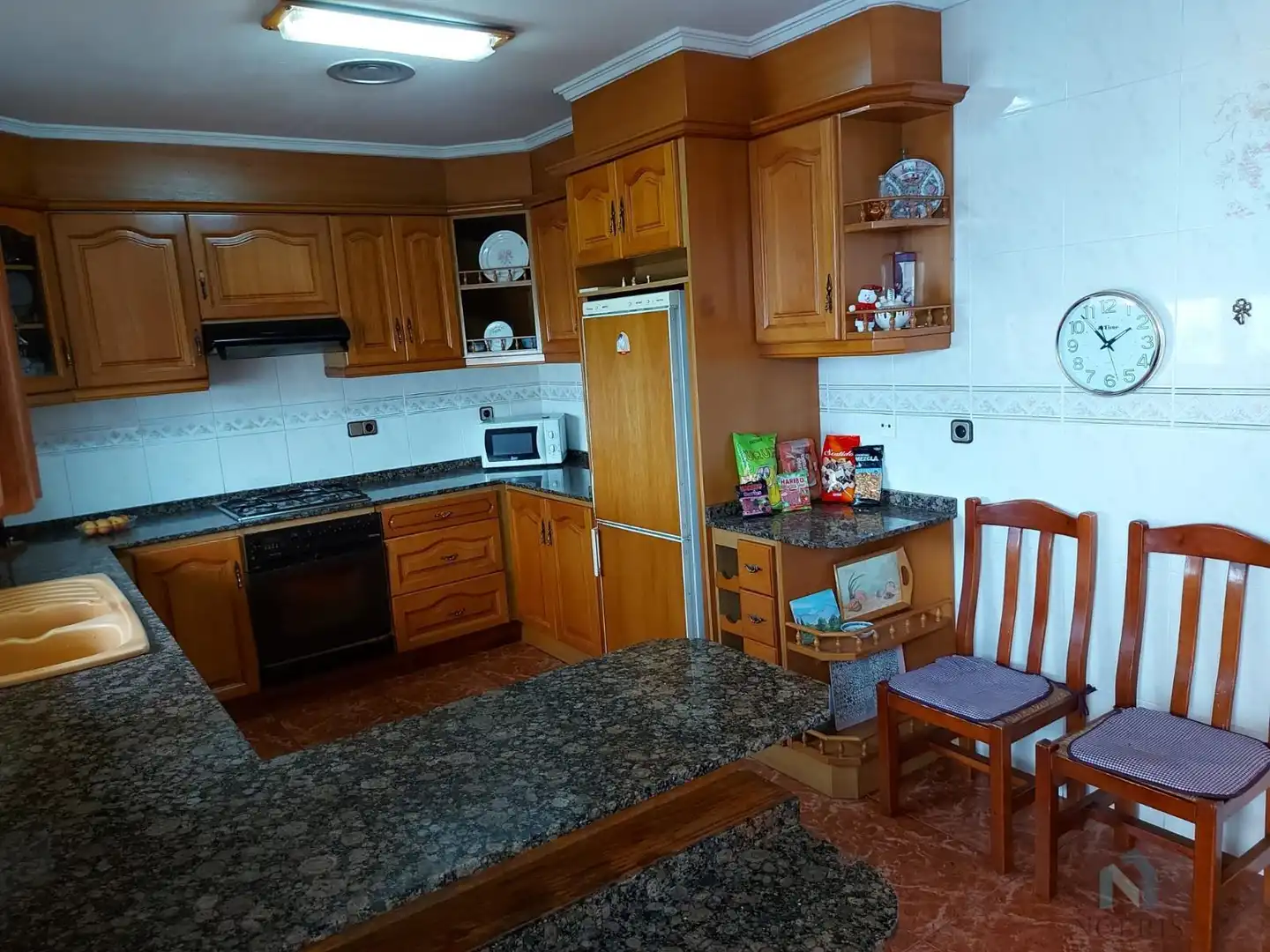 Kitchen of Flat for share in Picassent  with Terrace and Furnished