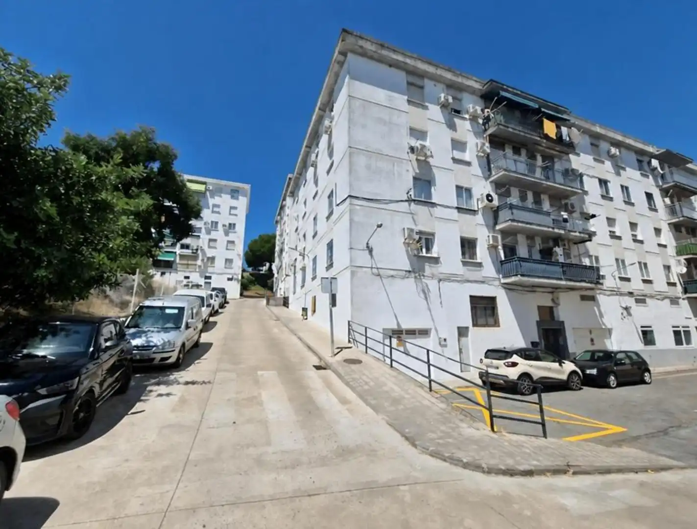 Piso en venta en Calle CARDENAL ZUÑIGA, Los Pinos - El Pilar