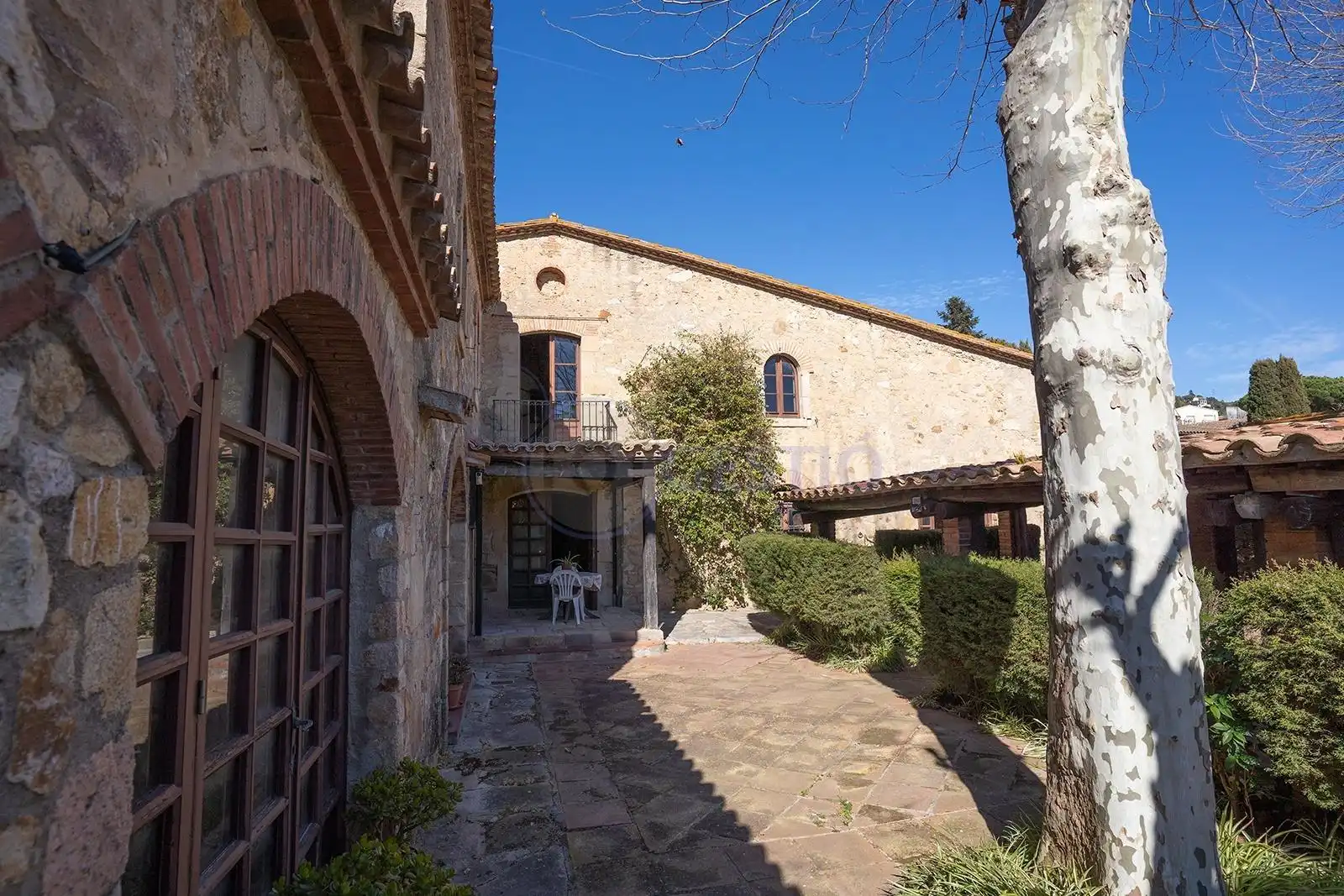 Vista exterior de Local en venda en Castell d'Aro, Platja d'Aro i s'Agaró amb Moblat