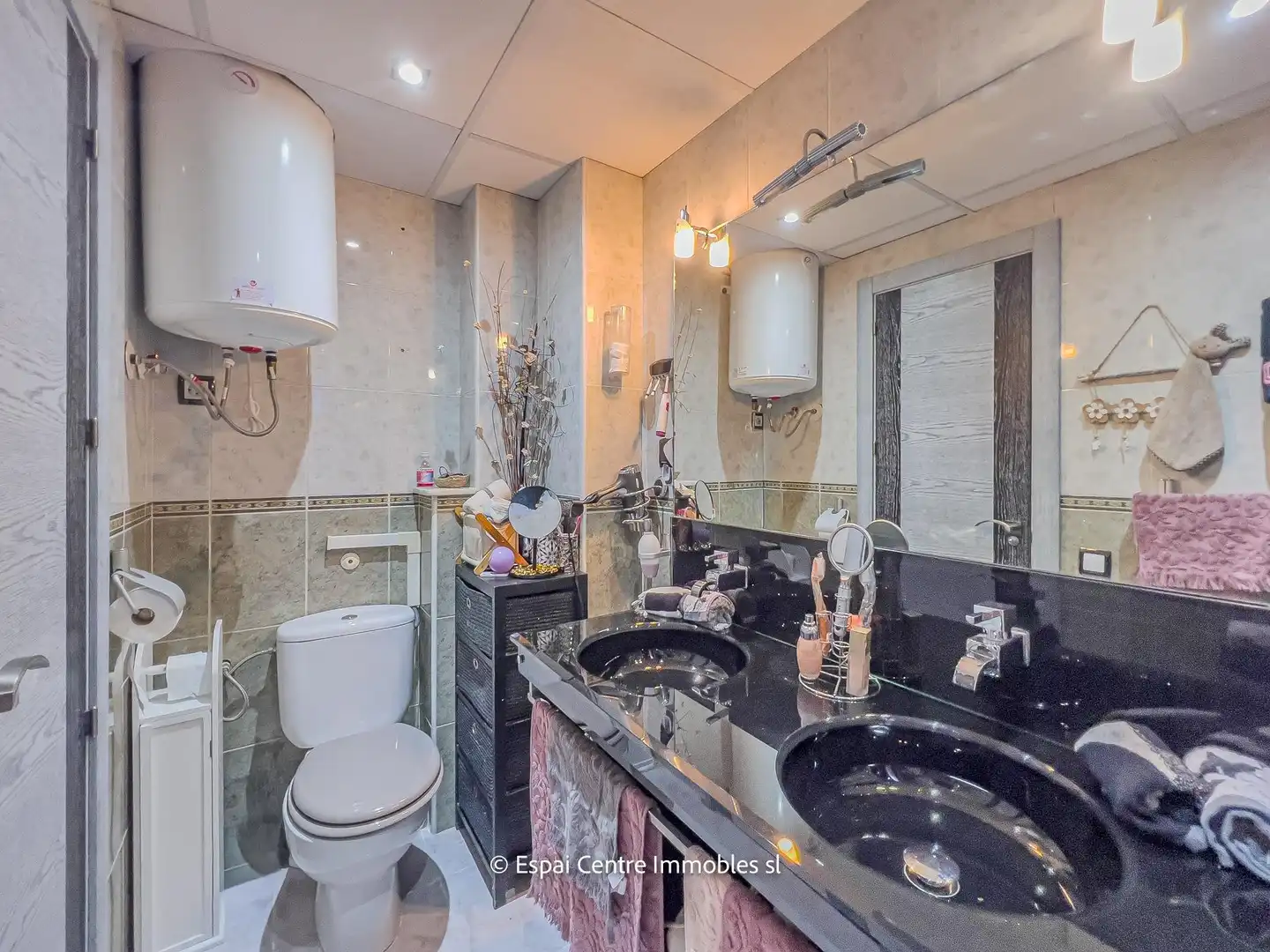 Badezimmer von Wohnungen zum Verkauf in Vila-seca mit Heizung, Terrasse und Möbliert