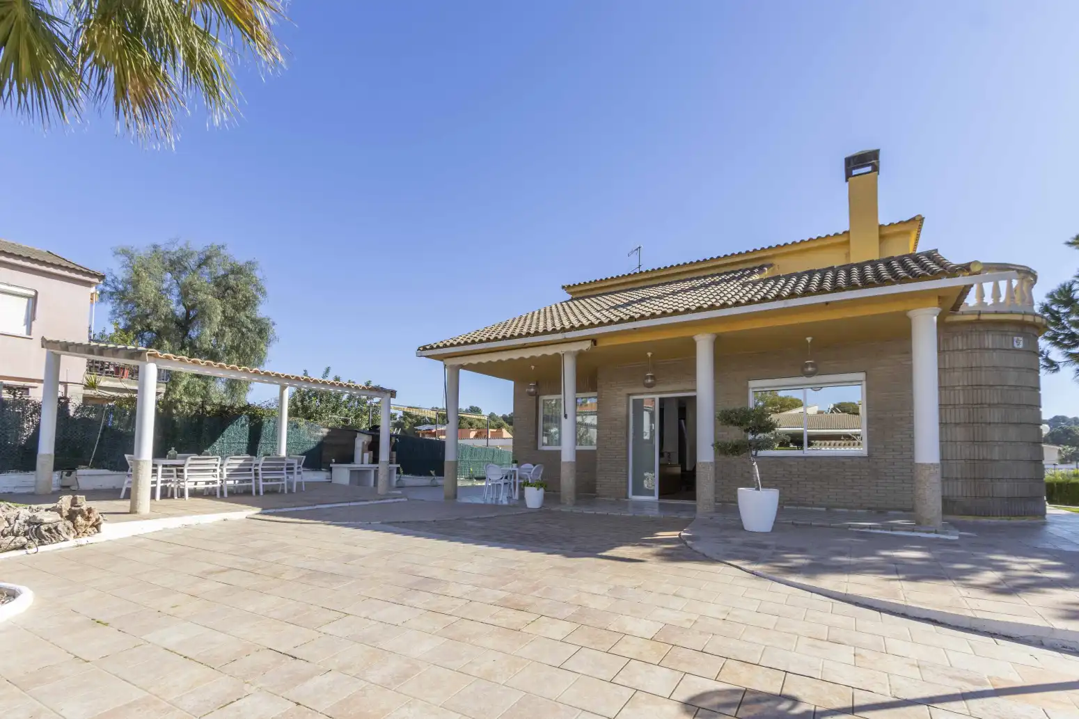 Vista exterior de Casa o chalet en venta en Torrent con Aire acondicionado, Calefacción y Jardín privado
