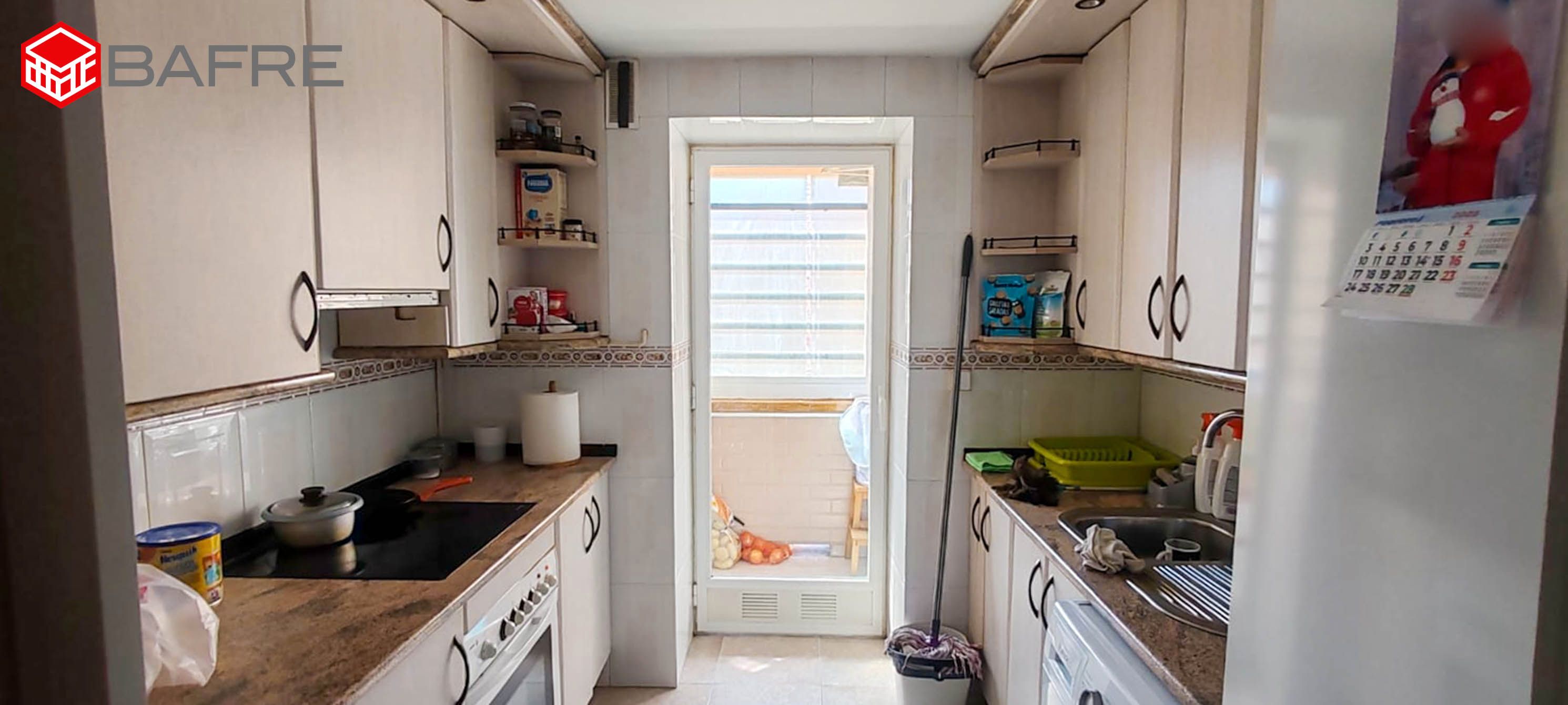 Kitchen of Flat for sale in  Madrid Capital  with Air Conditioner, Heating and Terrace