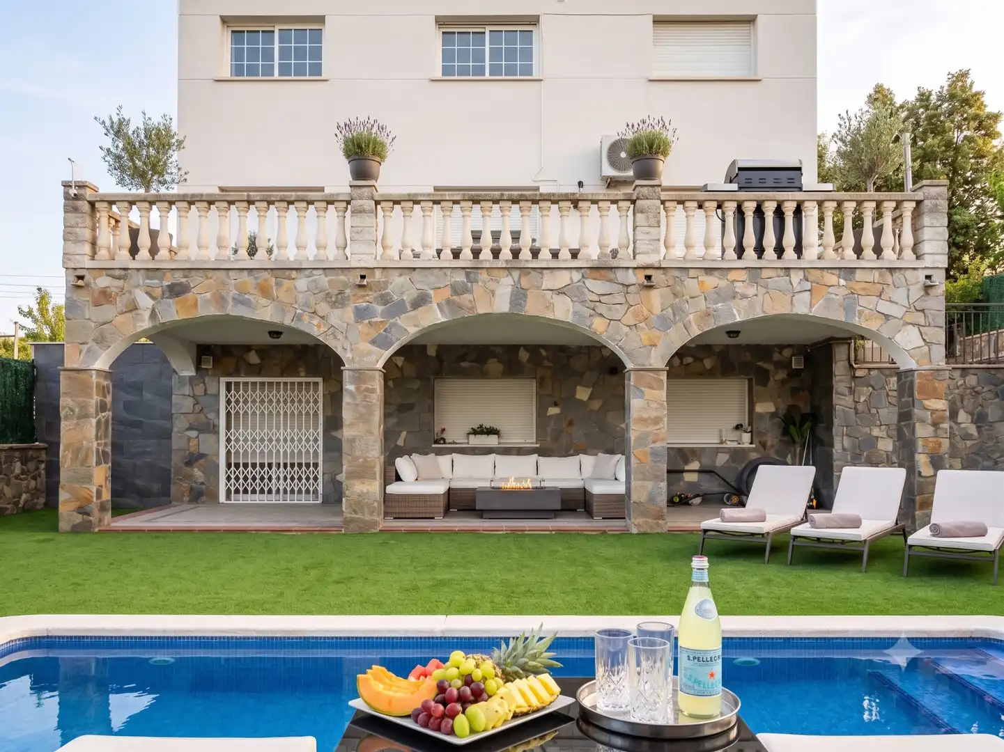 Terrassa de Casa o xalet en venda en Terrassa amb Aire condicionat, Calefacció i Jardí privat