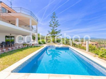 Villa avec balcon à vendre à Sierra Perenchiza - Cumbres de Calicanto - Sto Domingo