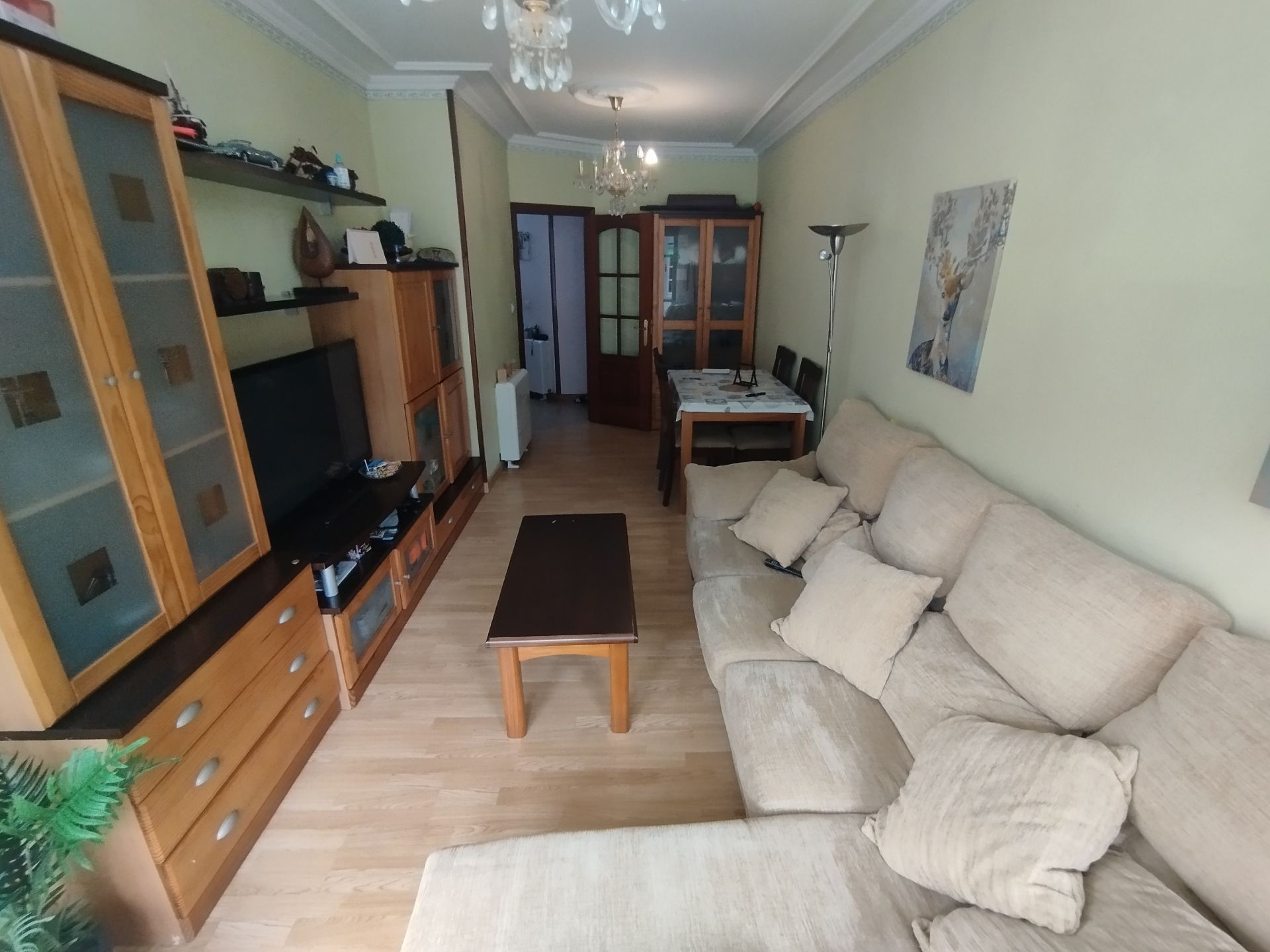 Sala d'estar de Pis en venda en Viveiro amb Calefacció, Terrassa i Traster