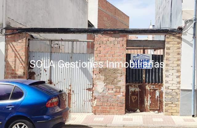 Terreno residencial en Venta en Plaza Pablo Iglesias en Torreperogil