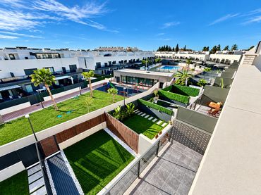 Maison mitoyenne avec piscine à vendre à Centro