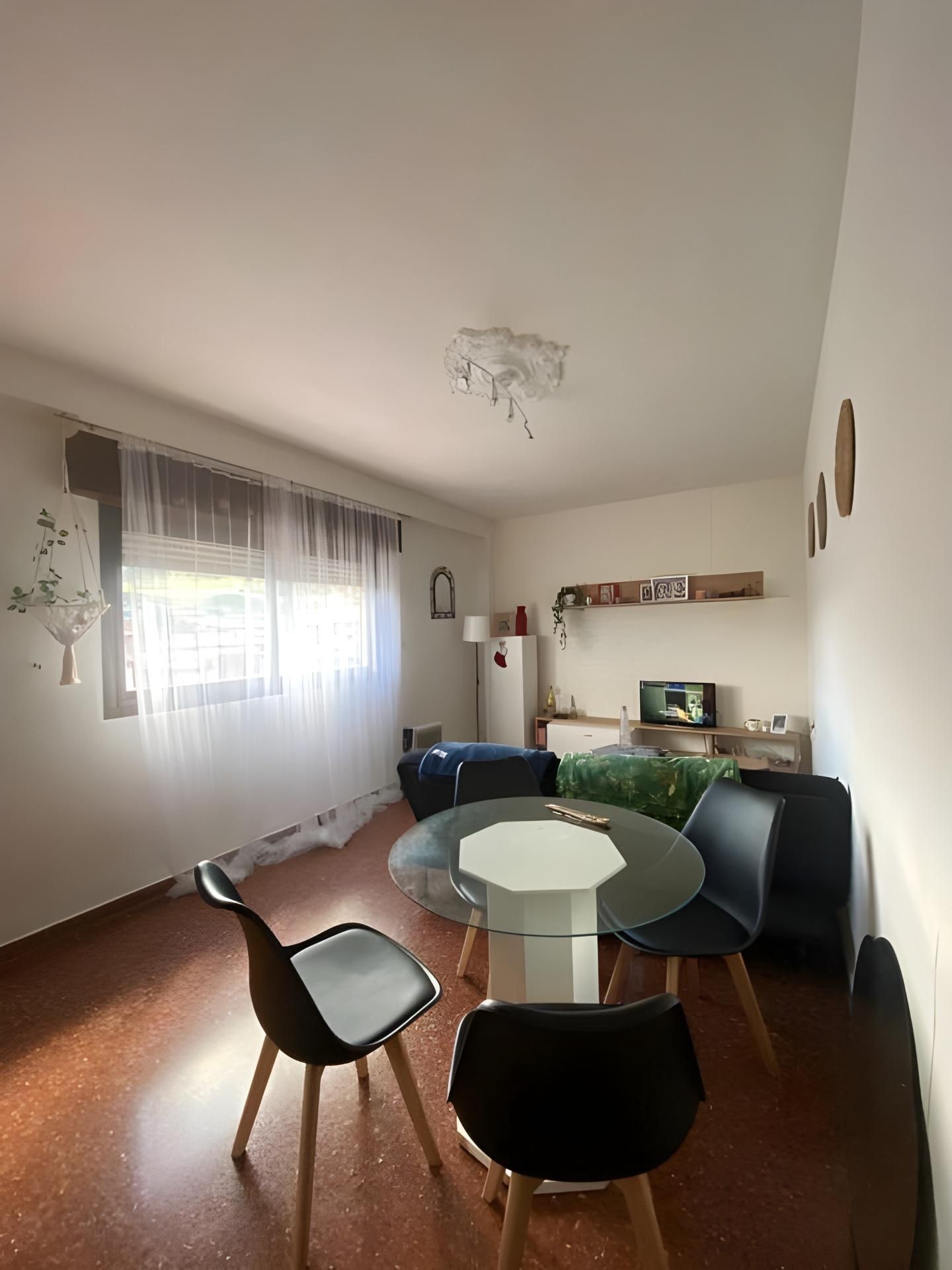 Living room of Flat for rent in  Granada Capital  with Heating, Terrace and Furnished