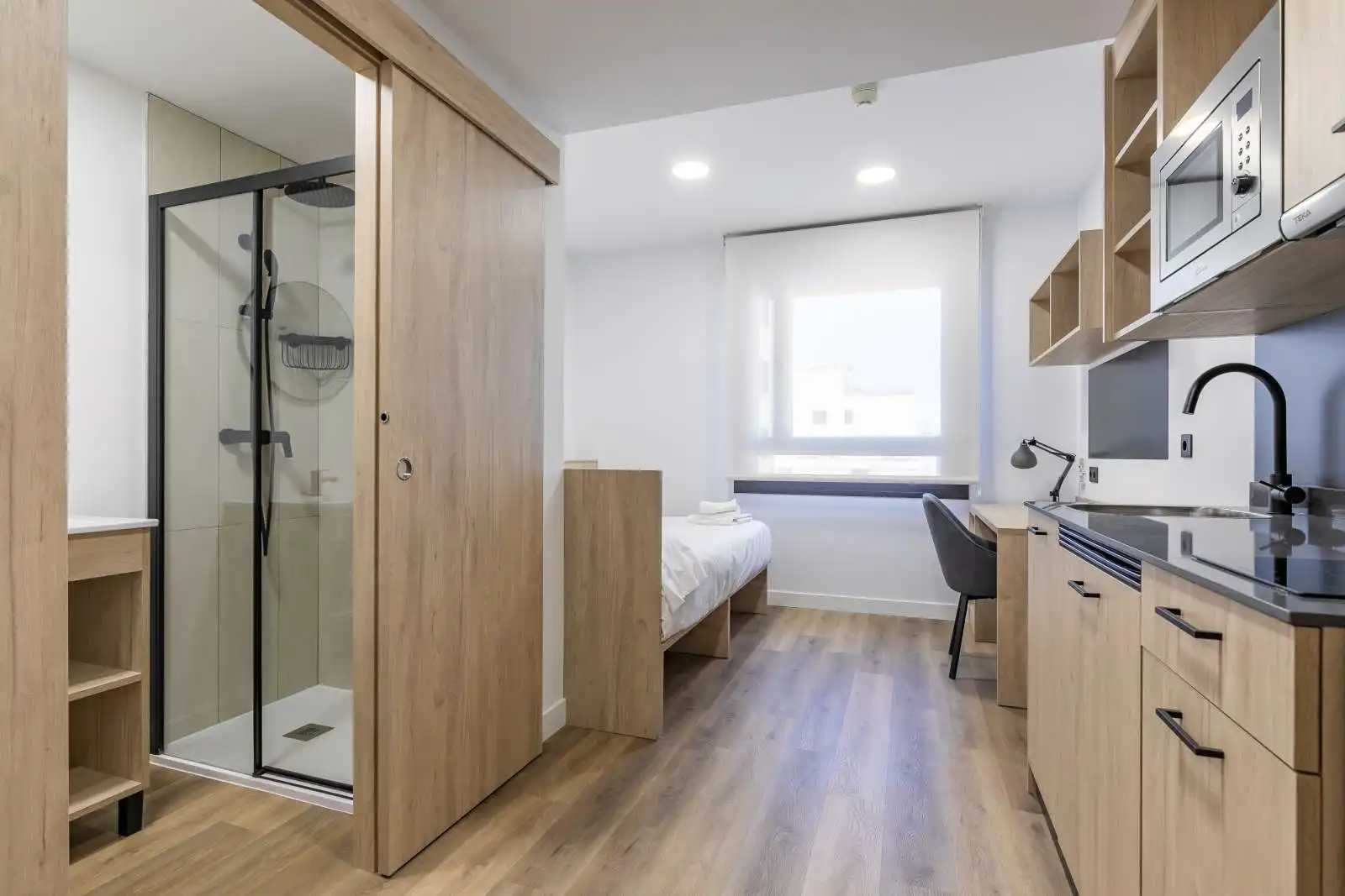 Habitación en Tres Olivos - Valverde
