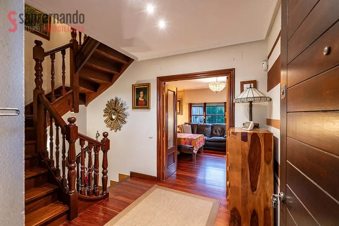 Casa adosada en venda a Reocín