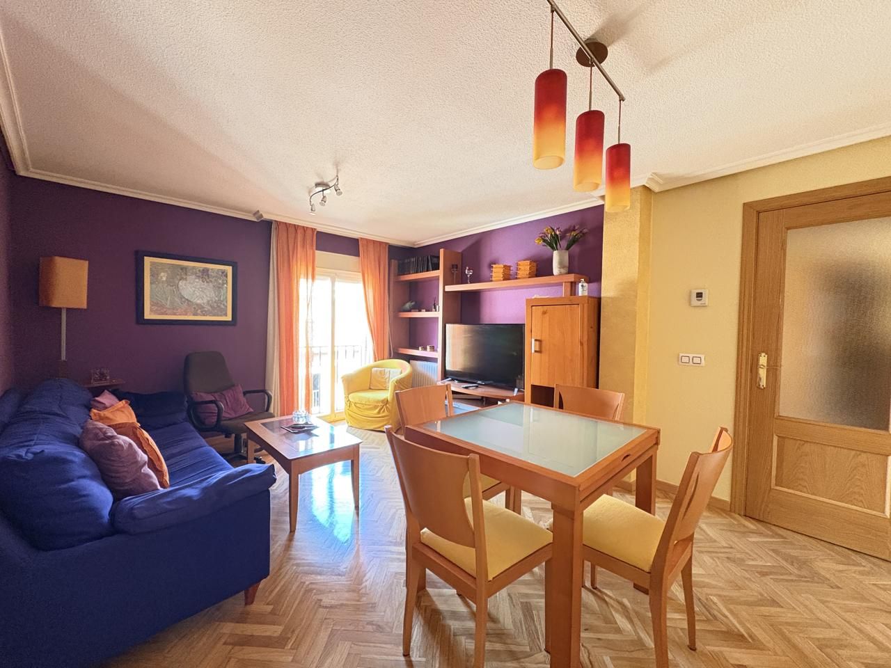 Living room of Flat to rent in Daganzo de Arriba  with Heating, Parquet flooring and Furnished