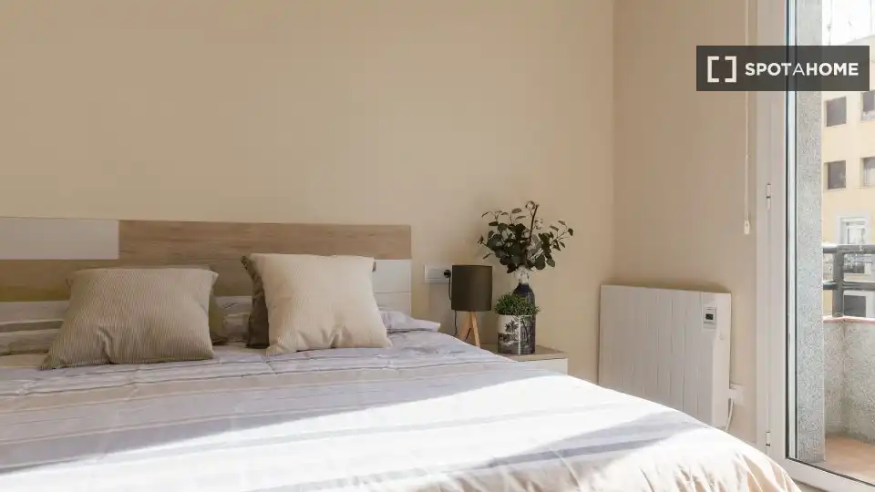 Flat for rent in Hostafrancs