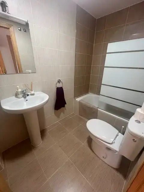 Baño de Piso en venta en Santa María de la Alameda con Aire acondicionado, Parquet y Trastero