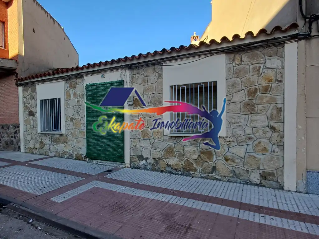 Vista exterior de Casa o chalet en venta en Villacañas con Calefacción