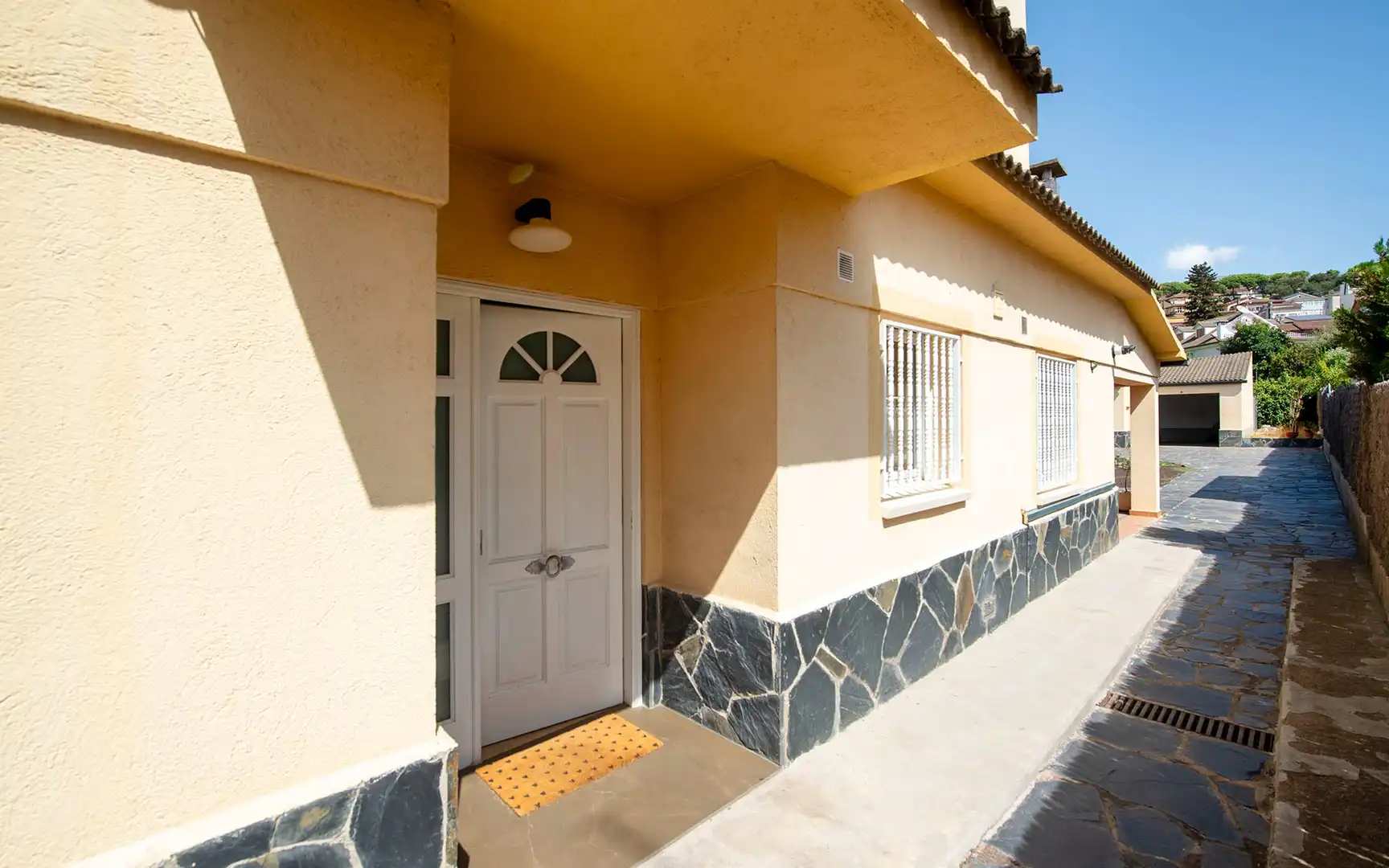 Casa amb jardí en venda a Sant Fost de Campsentelles, imagen 3