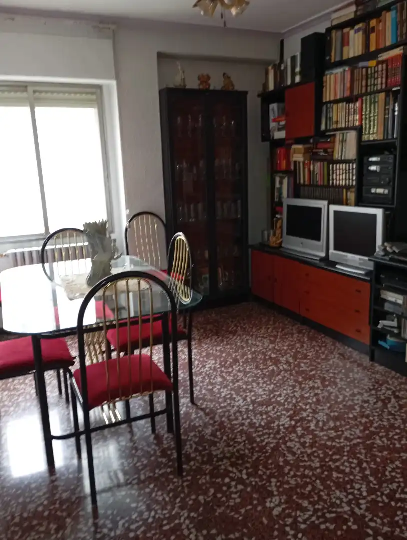 Habitación de Piso en venta en Zaragoza con Calefacción, Jardín privado y Terraza