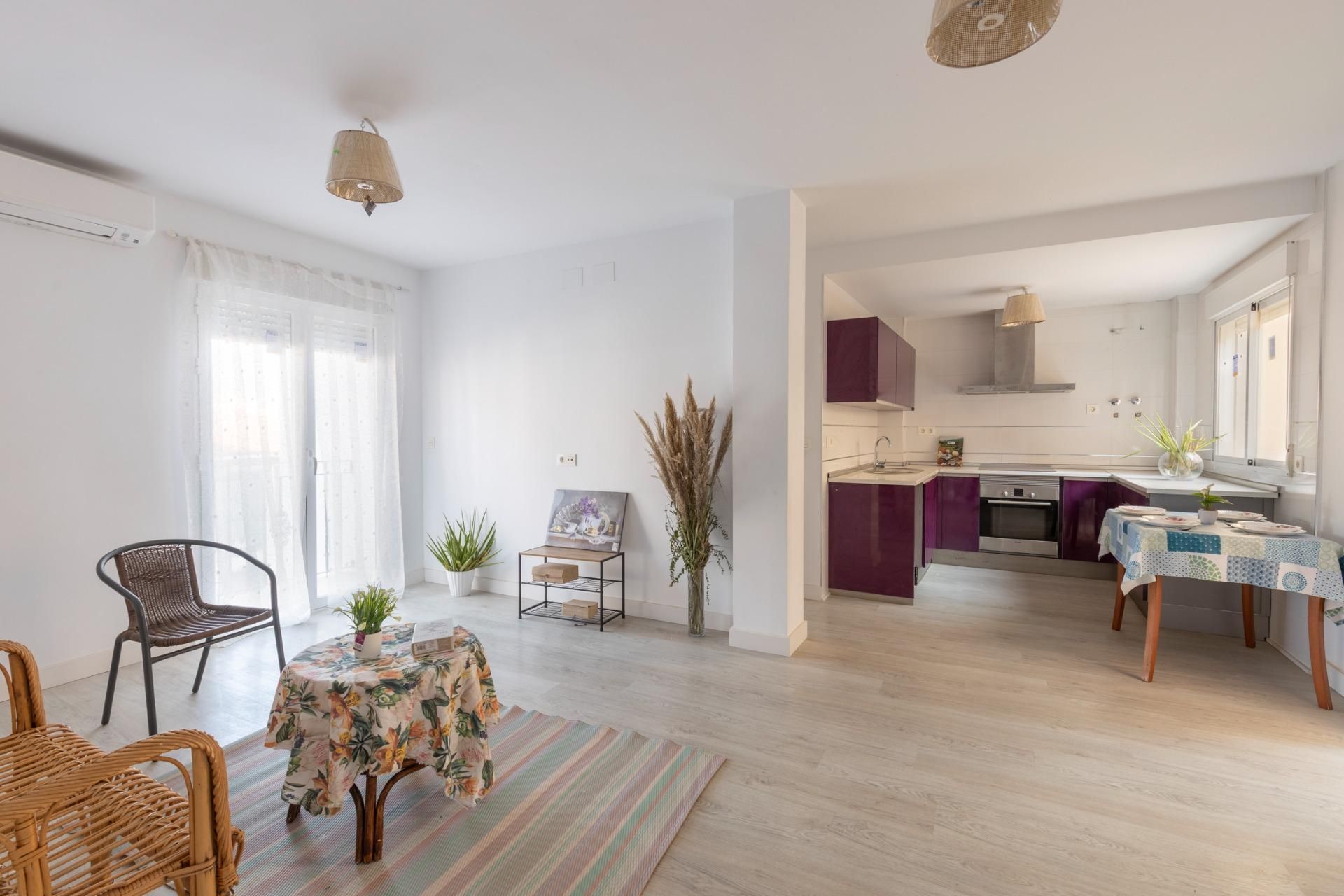 Living room of Flat for sale in Armilla  with Terrace and Balcony