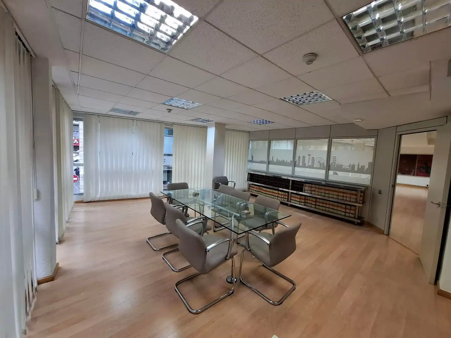 Büro mit Aufzug zum Verkauf in Calle de los Artilleros 4, imagen 6