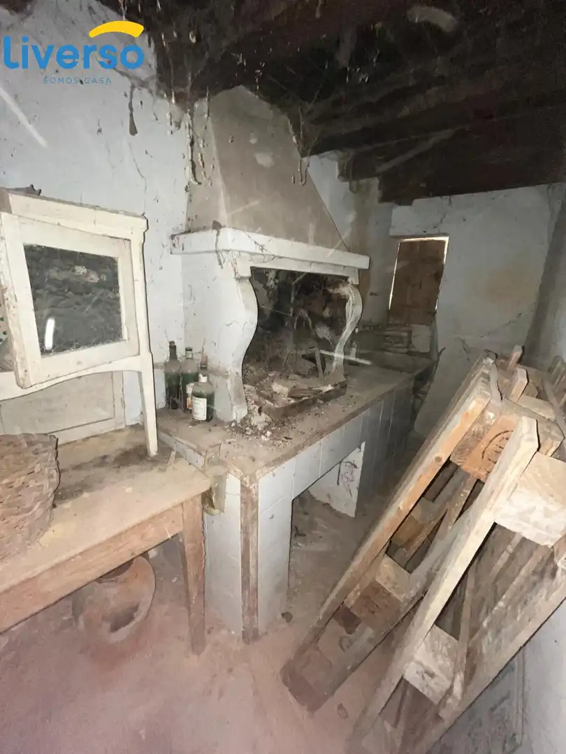 Kitchen of Houses for sale in Barrio de Muñó  with Private garden