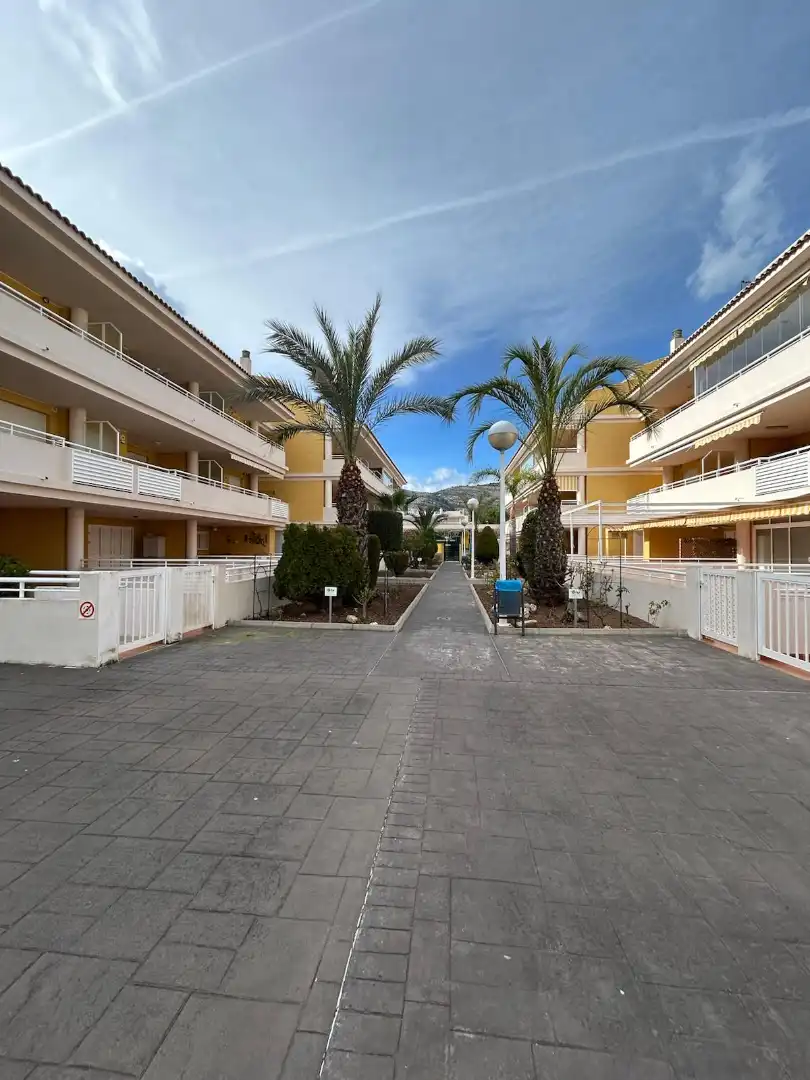 Vista exterior de Ático en venta en Oropesa del Mar / Orpesa con Aire acondicionado, Jardín privado y Terraza