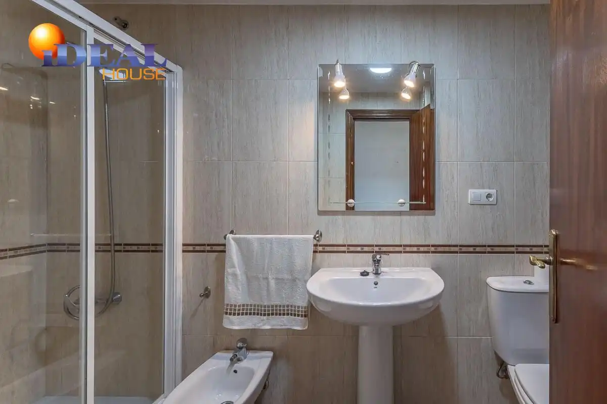 Piso con ascensor en venta en Calle MARQUES DE MONDEJAR, imagen 18