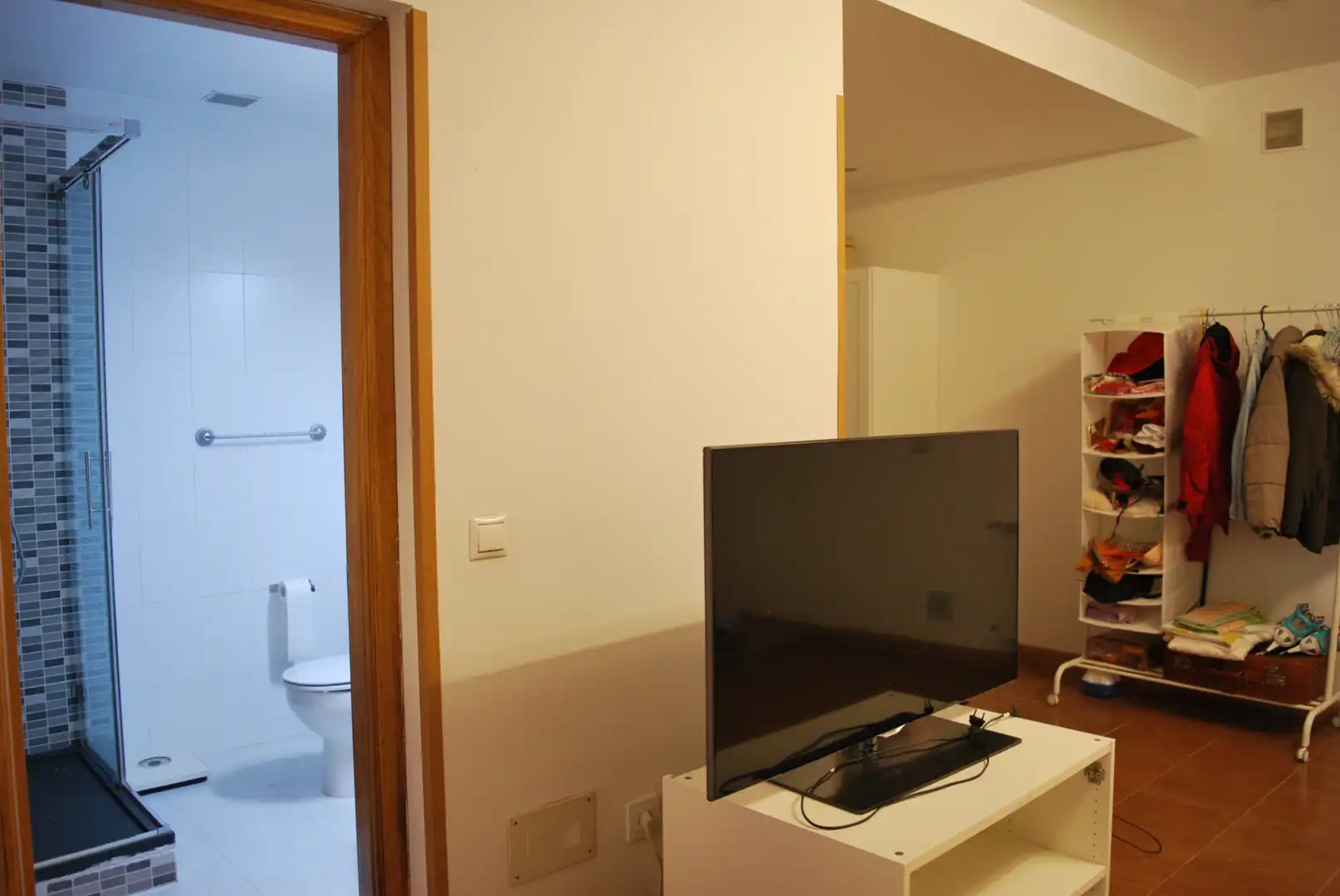 Schlafzimmer von Einfamilien-Reihenhaus zum Verkauf in Valdemorillo mit Privatgarten, Terrasse und Abstellraum