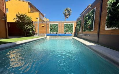 Swimming pool of House or chalet for sale in Sant Pere Pescador  with Air Conditioner, Heating and Private garden