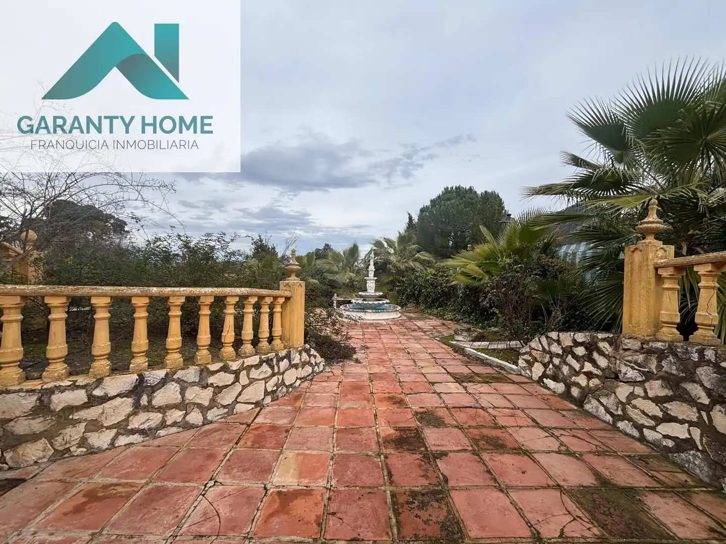 Vista exterior de Casa o chalet en venta en Rute con Jardín privado, Piscina y Amueblado