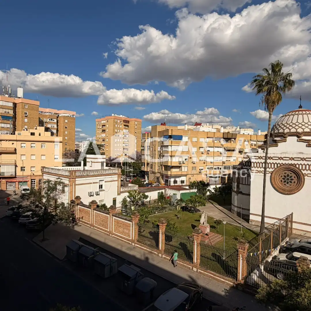 Exterior view of Flat for sale in Sevilla  with Terrace
