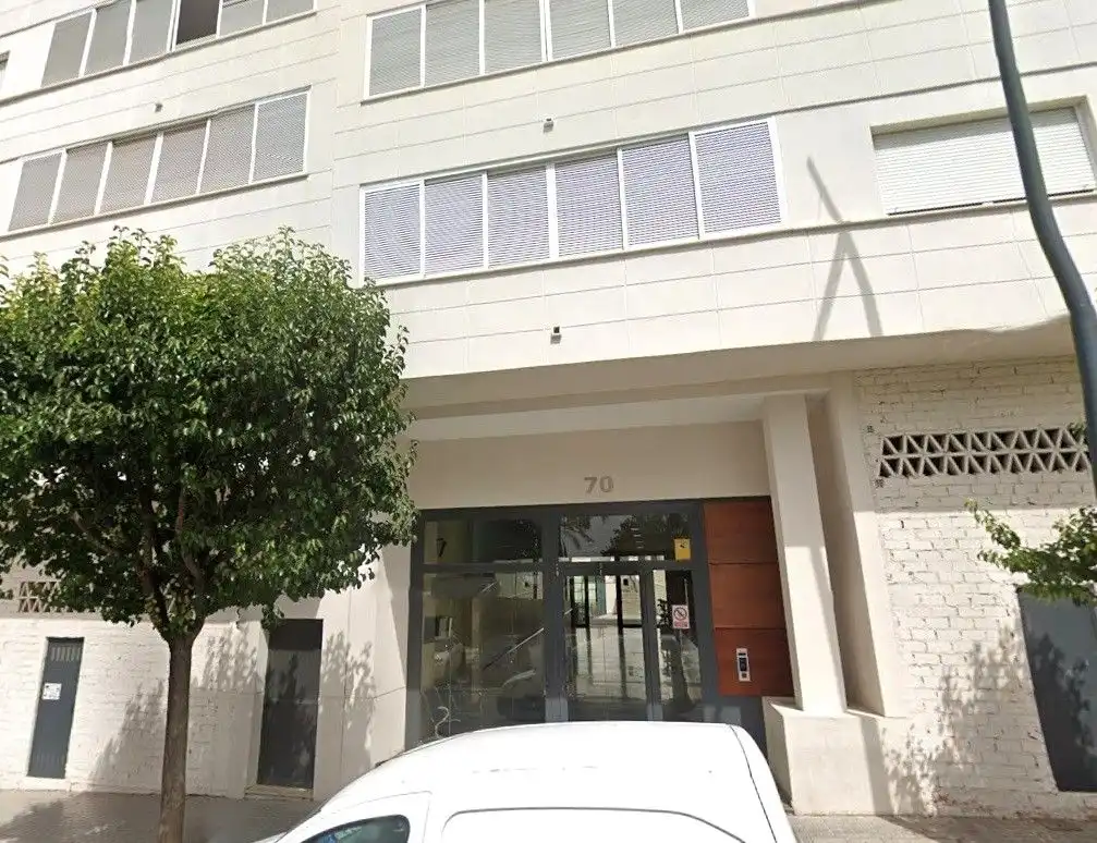 Individuel à vendre à SI
