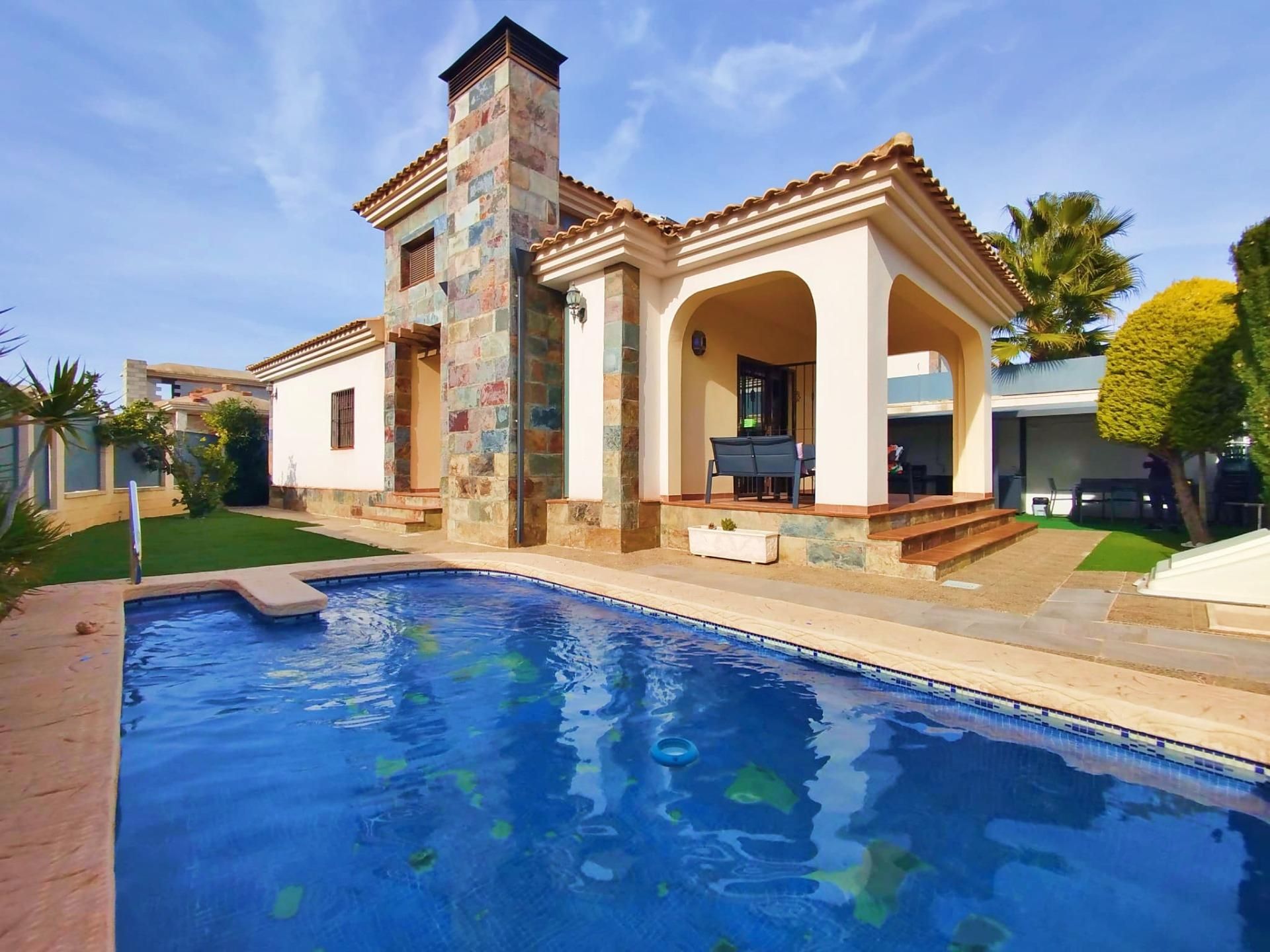 Swimming pool of House or chalet for sale in Aspe  with Air Conditioner, Private garden and Terrace